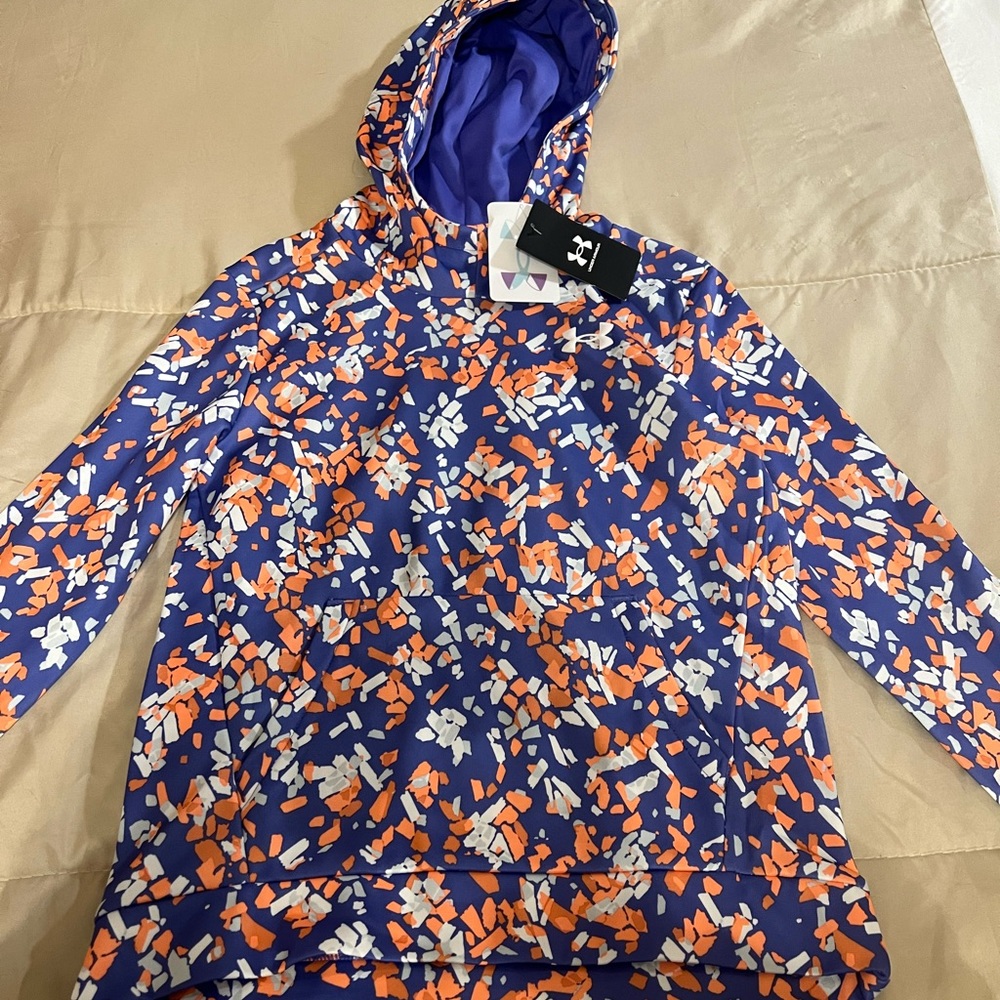 Girls size medium 10/12 sweater under armor new with tags